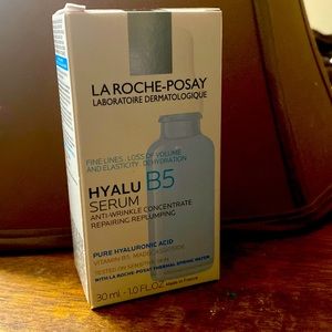 LA ROCHE POSAY / HYALU B5 SERUM